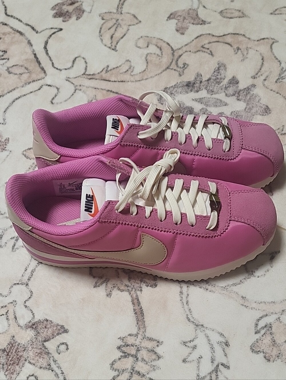 Nike Women's Pink Classic Cortez Sneakers, IF1764 601